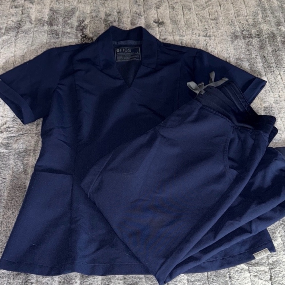 Figs Navy Blue Scrub Set